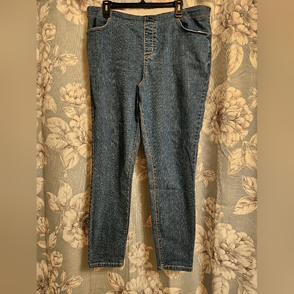 Demin and Company size 18 - Picture 7 of 8